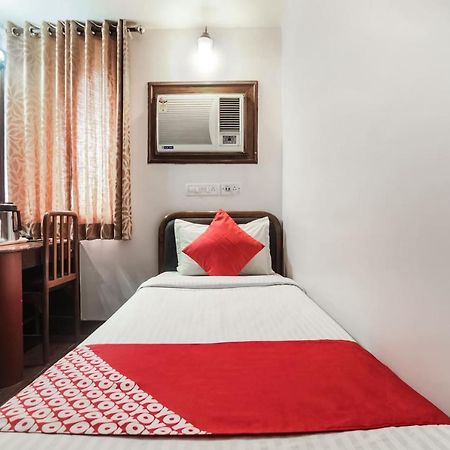 Hotel Amrit Regency Ґувахаті Екстер'єр фото