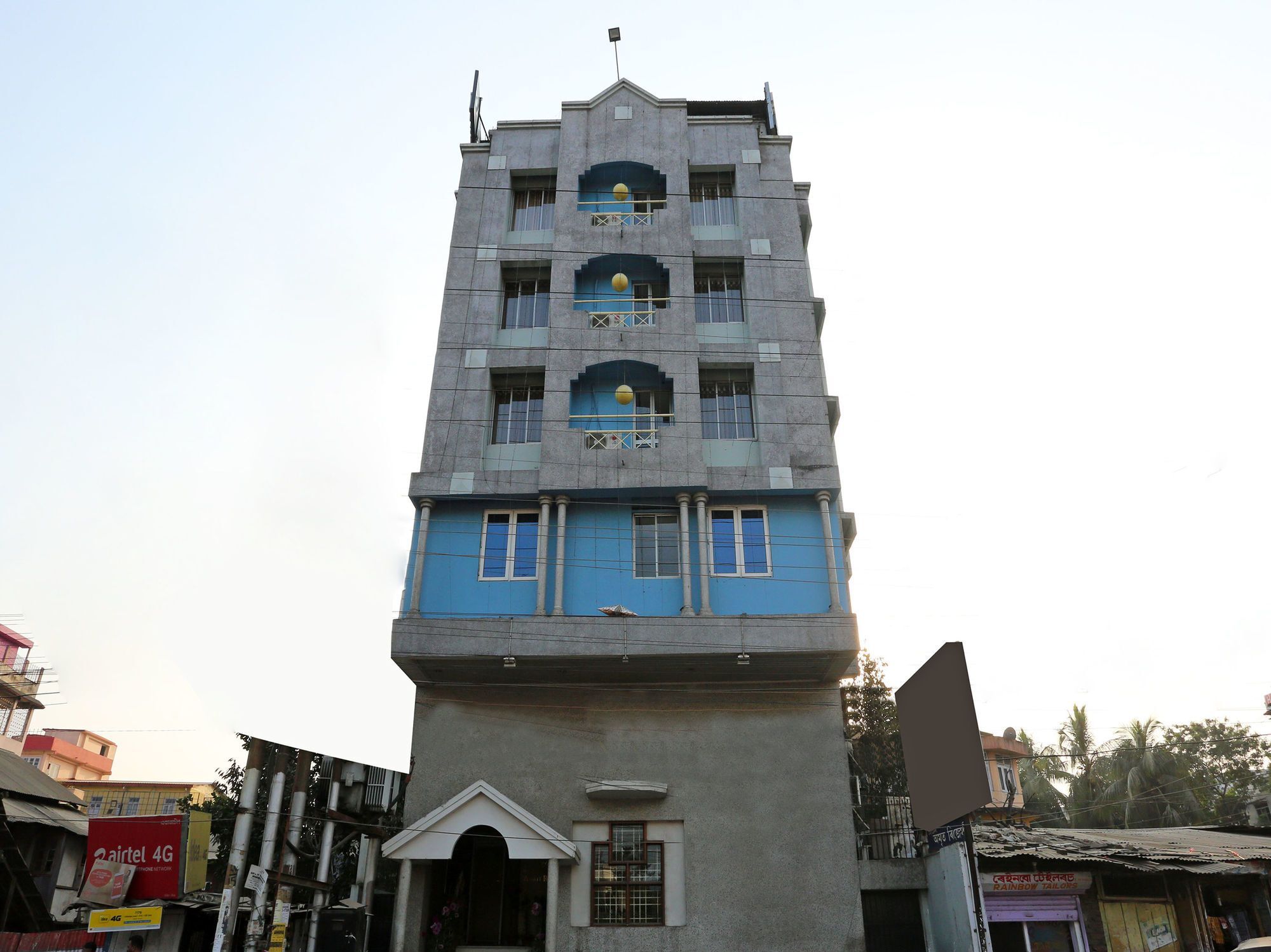 Hotel Amrit Regency Ґувахаті Екстер'єр фото
